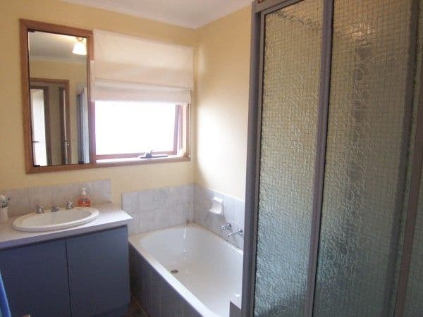 72 Jacana Drive, CARRUM DOWNS VIC 3201, Carrum Downs - Thumbnail 4