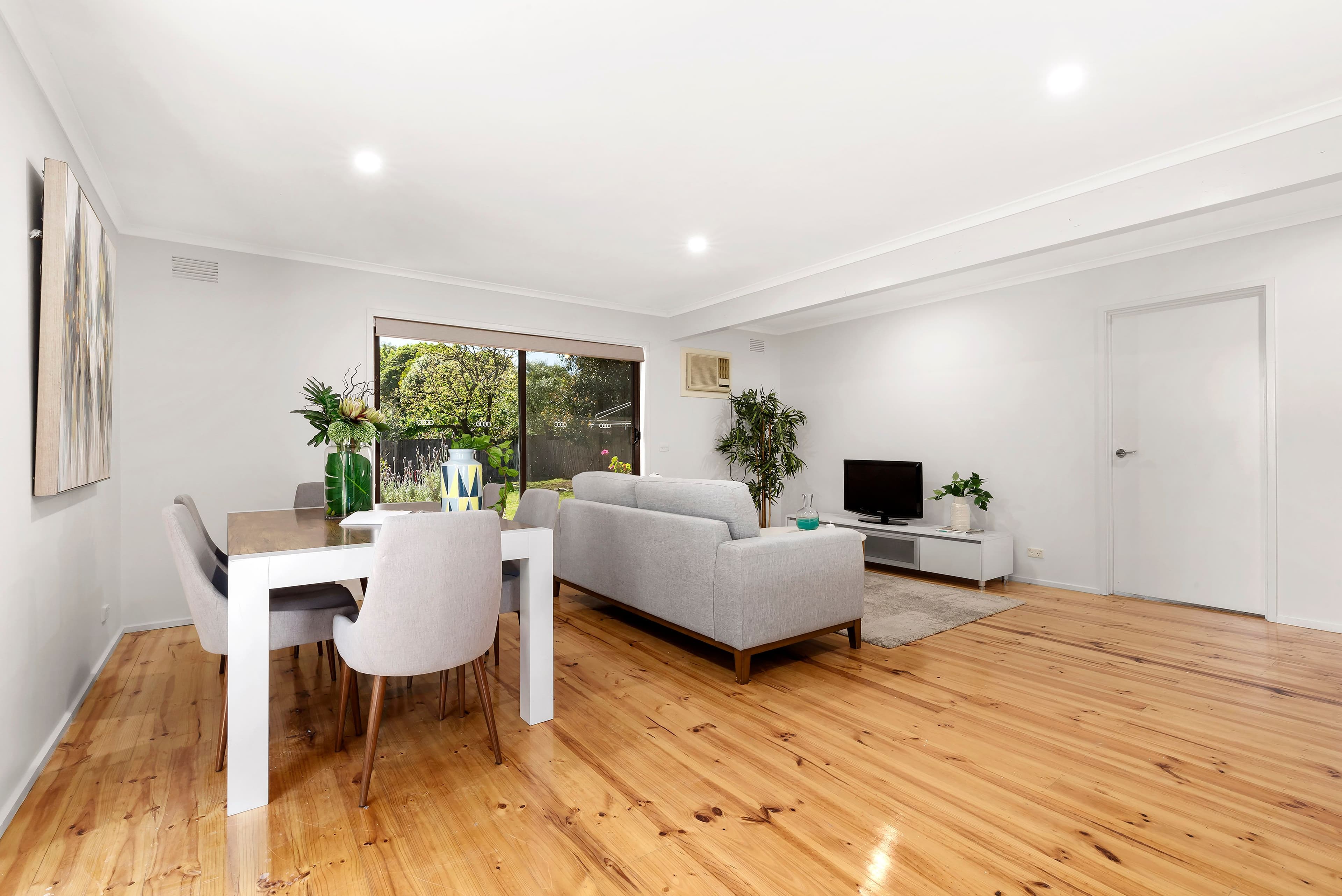 33 Dunbarton Drive, Wantirna VIC 3152, Wantirna - Thumbnail 3