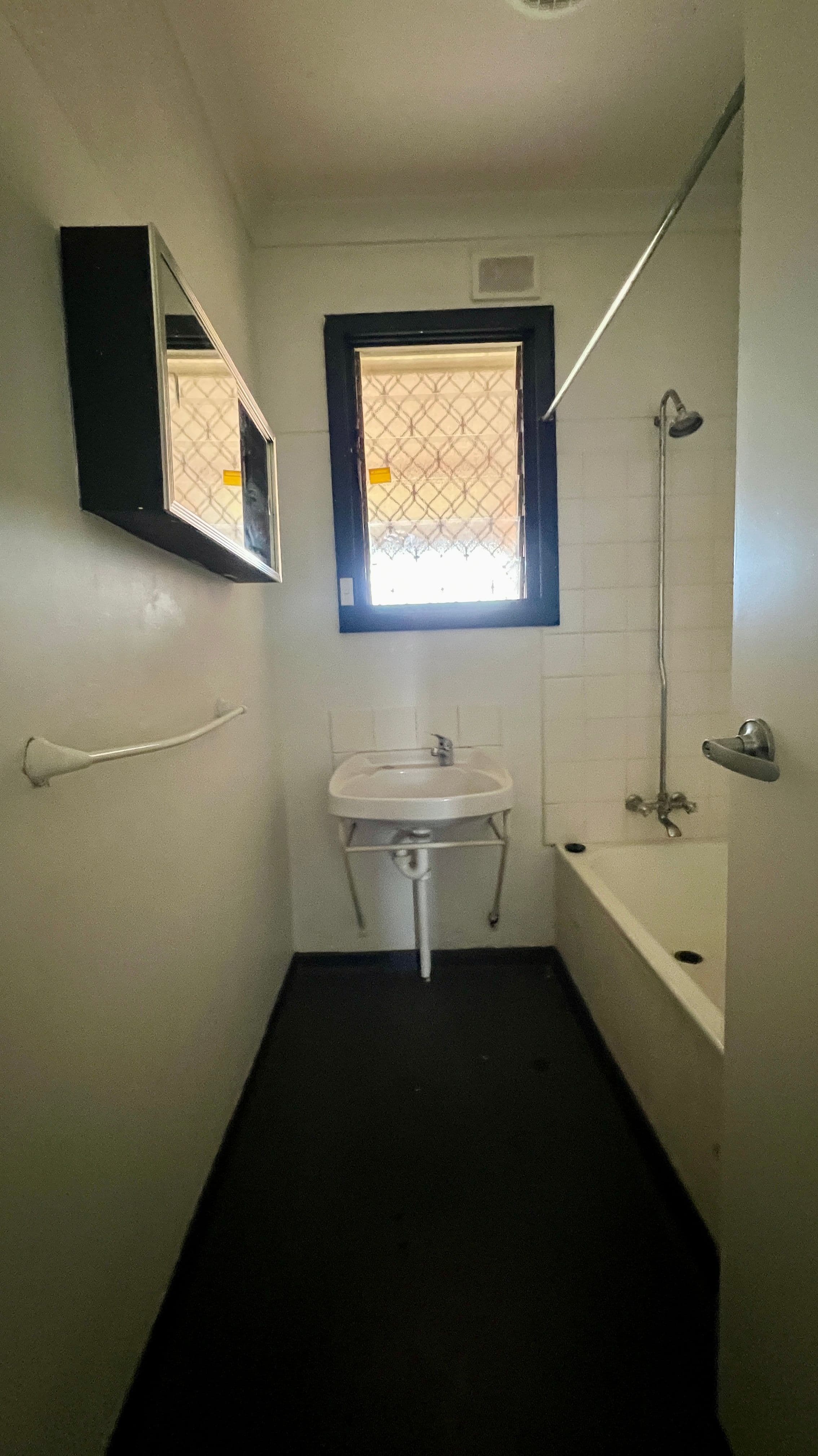 12 Wade Street, WHYALLA NORRIE SA 5608, Whyalla Norrie - Thumbnail 7