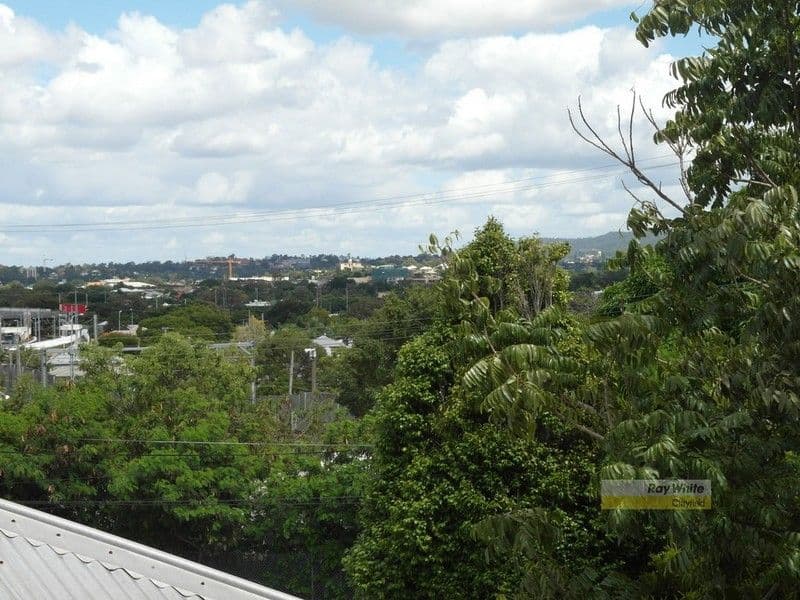 5 Madden Street, ALBION QLD 4010, Albion - Thumbnail 5