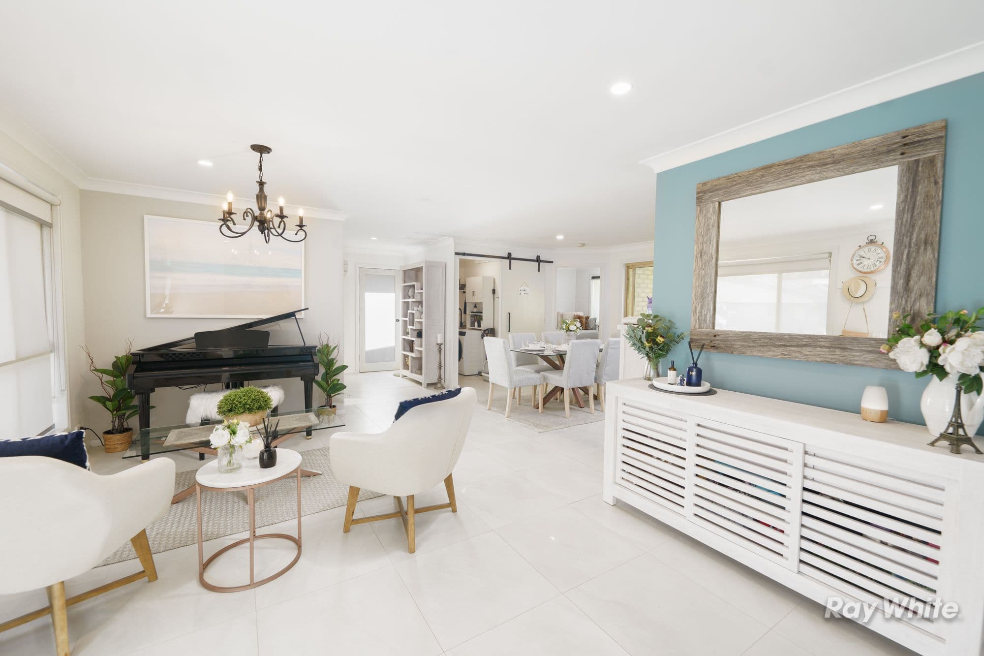 27 Hull Close, Coffs Harbour NSW 2450, Coffs Harbour - Thumbnail 2