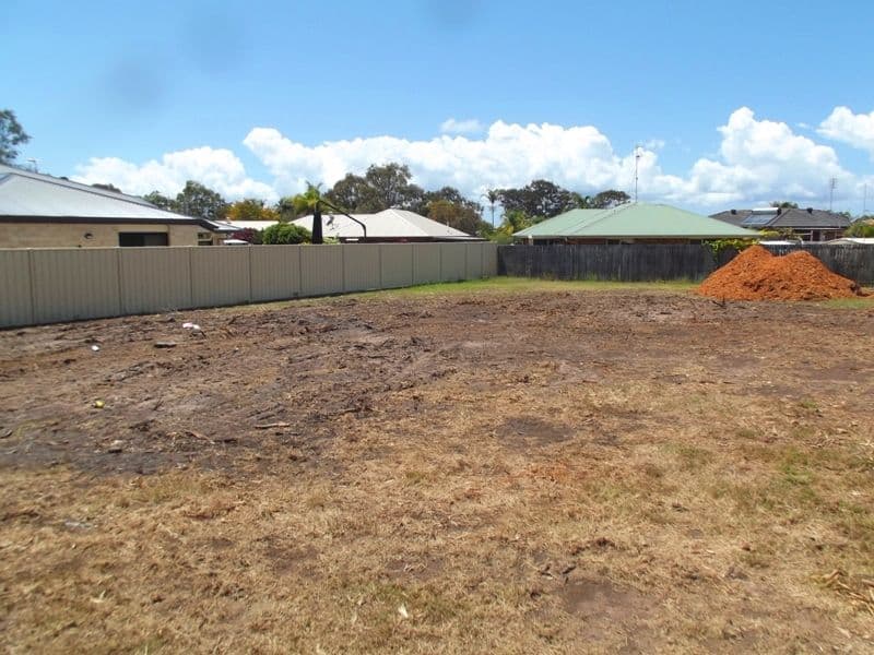 116 Limpus Street, Urangan QLD 4655, Urangan - Image 1