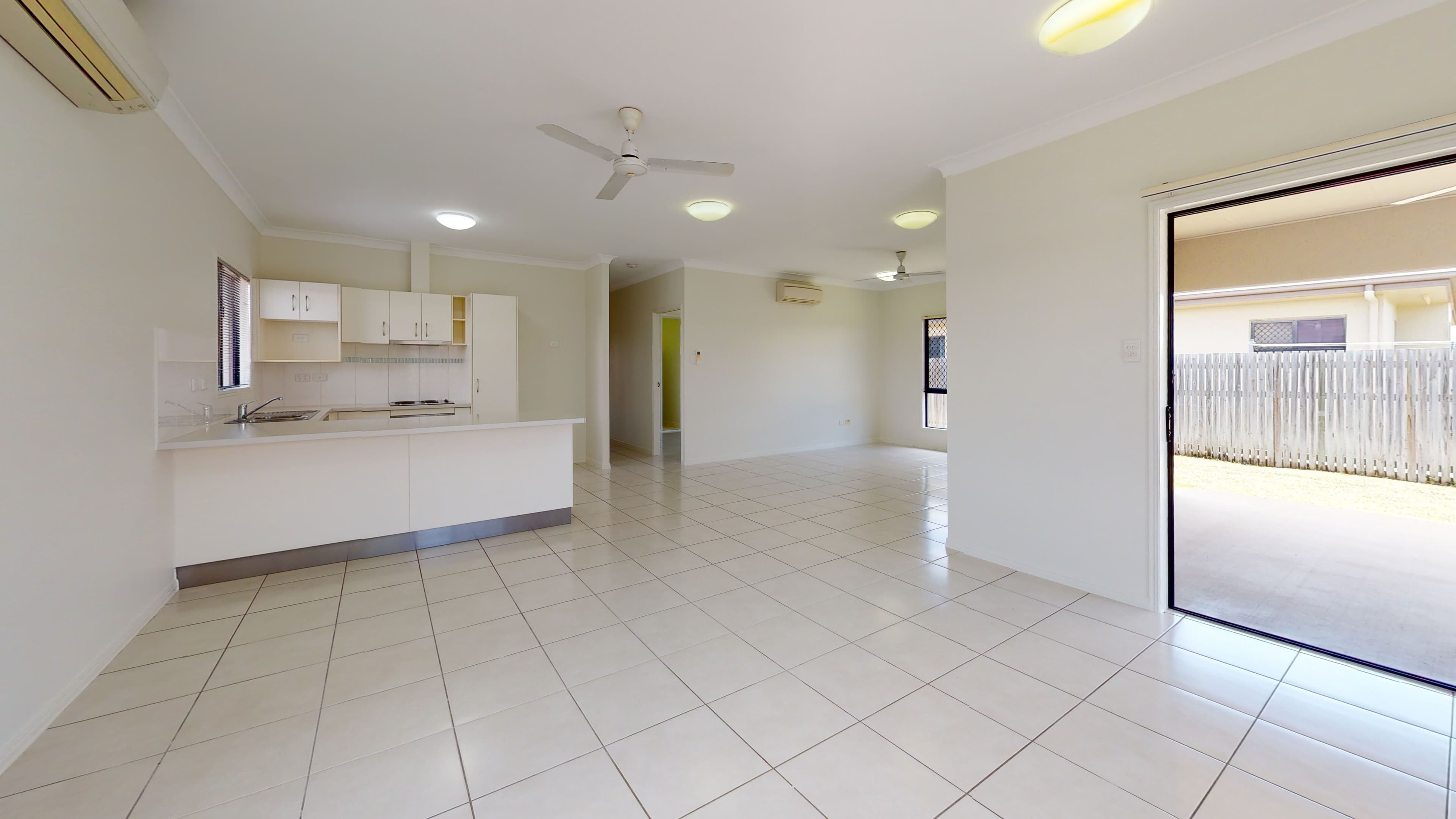 9 Hollanders Crescent, Kelso QLD 4815, Kelso - Thumbnail 2