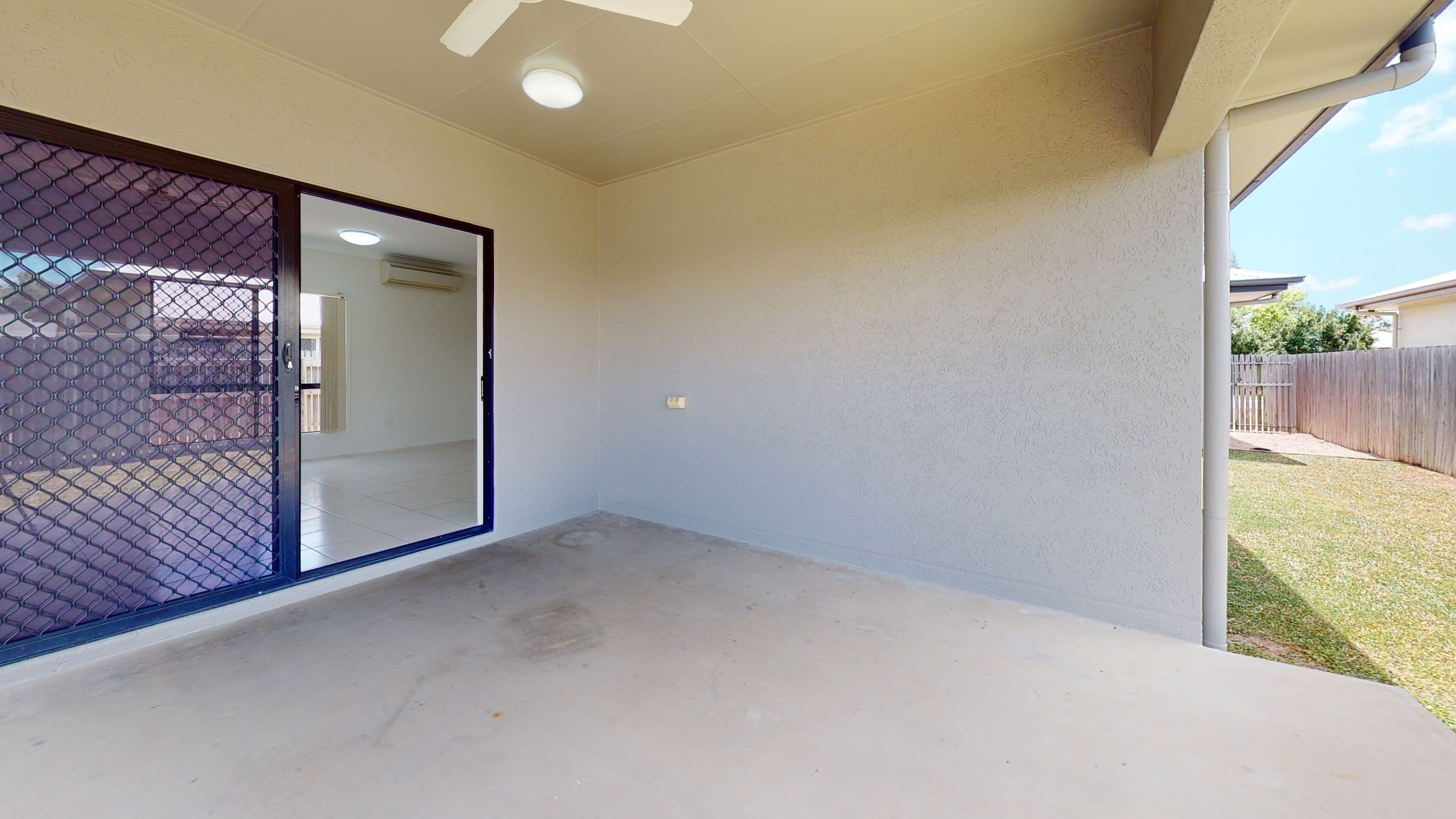 9 Hollanders Crescent, Kelso QLD 4815, Kelso - Thumbnail 8