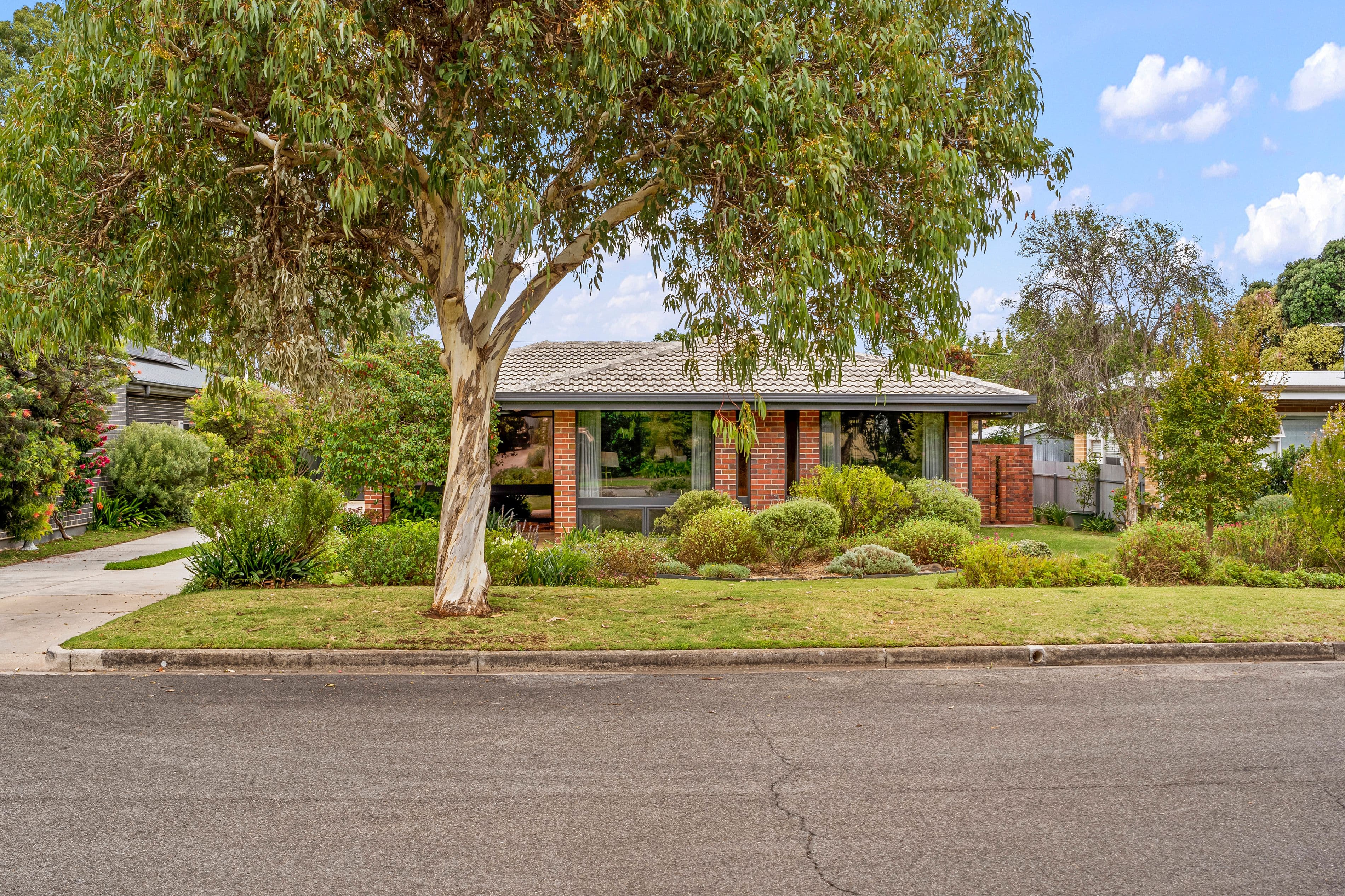 4 Chapman Street, Rostrevor SA 5073, Rostrevor - Image 1