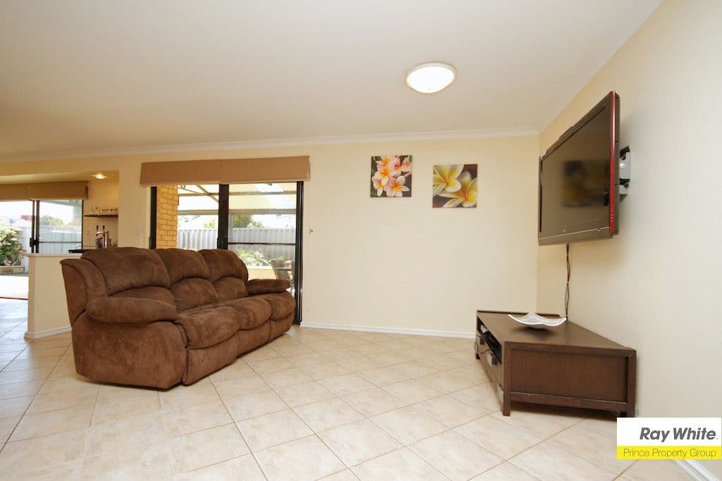 24 Casuarina Way, MORLEY WA 6062, Morley - Thumbnail 6
