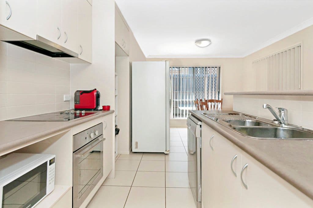 19 Central Park Drive, Eagleby QLD 4207, Eagleby - Thumbnail 3