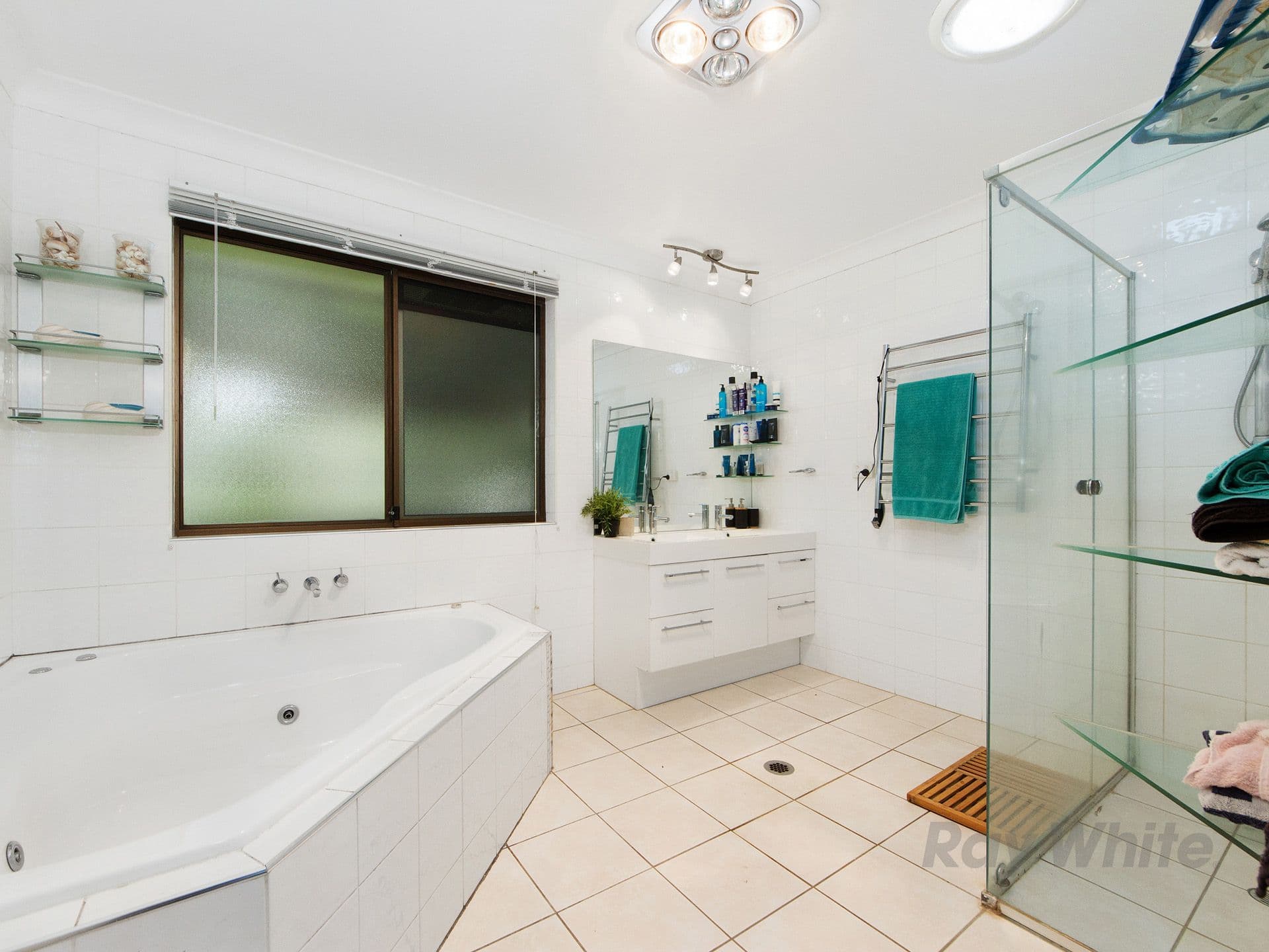 6 Kefferan Place, Ormeau QLD 4208, Ormeau - Thumbnail 7