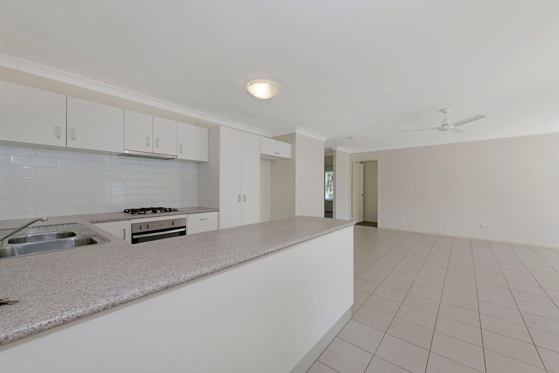 35 Regency Road, Moore Park Beach QLD 4670, Moore Park Beach - Thumbnail 7
