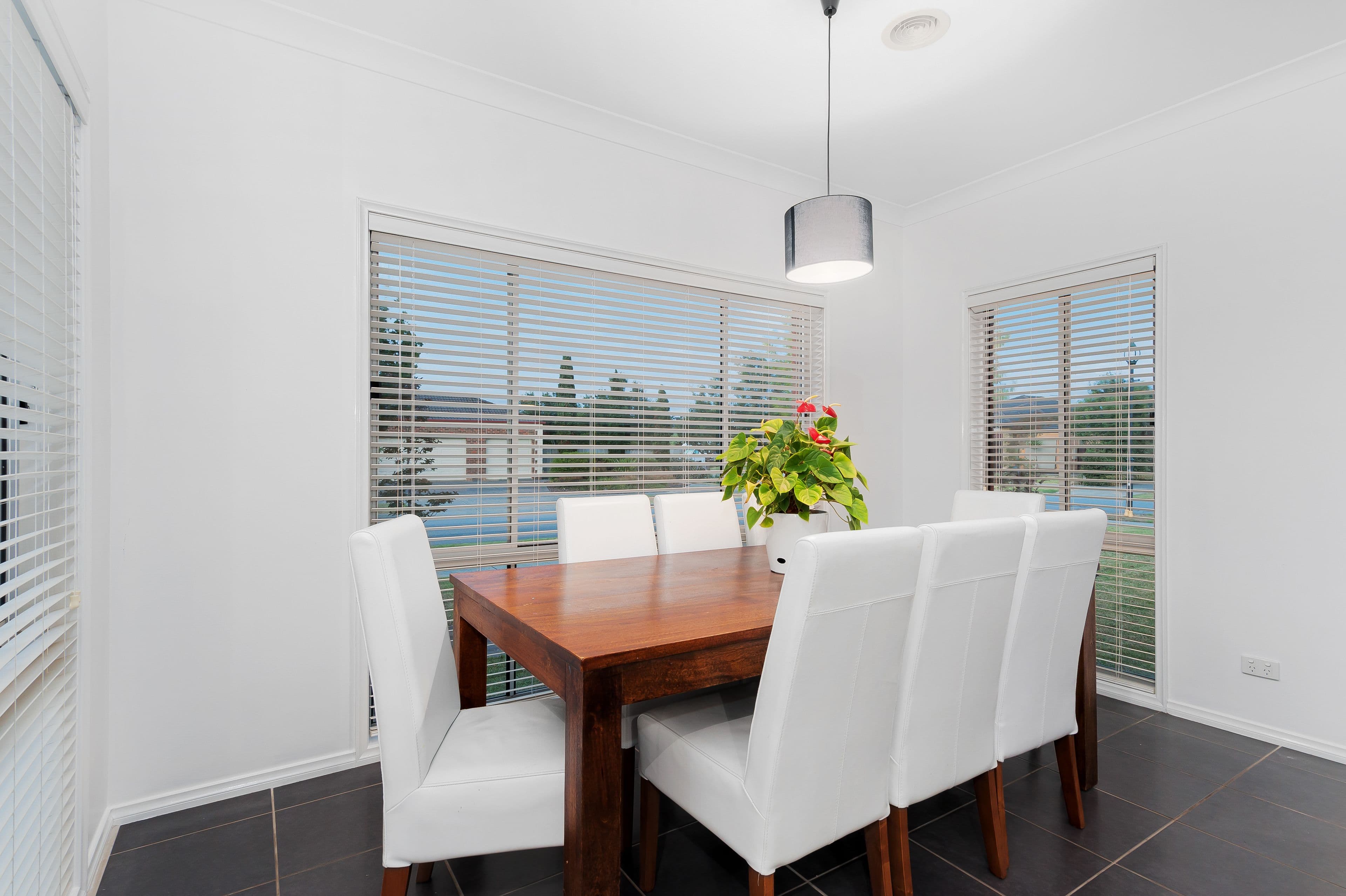 11 Henry Lawson Drive, Pakenham VIC 3810, Pakenham - Thumbnail 7