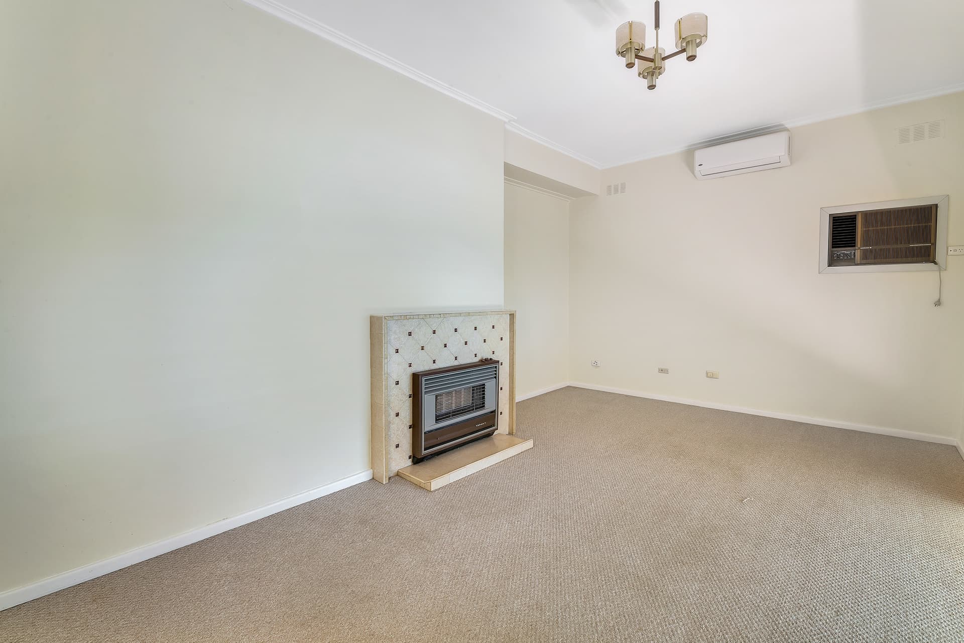 8 Allington Street, Elizabeth Grove - Thumbnail 4