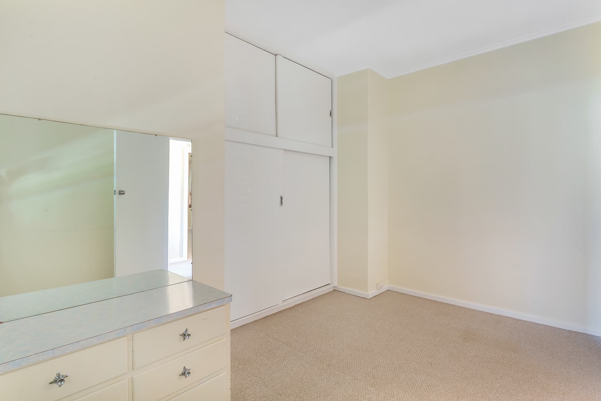 8 Allington Street, Elizabeth Grove - Thumbnail 6