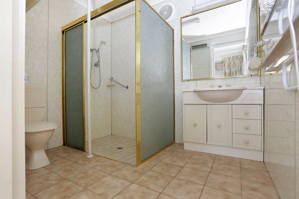 322 North Boundary Road, Hamilton VIC 3300, Hamilton - Thumbnail 8