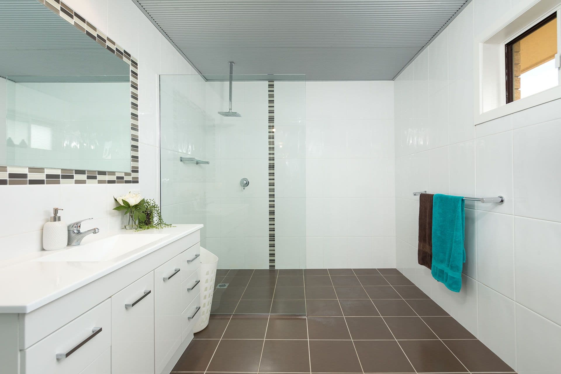 546 Webb Street, Lavington - Thumbnail 2