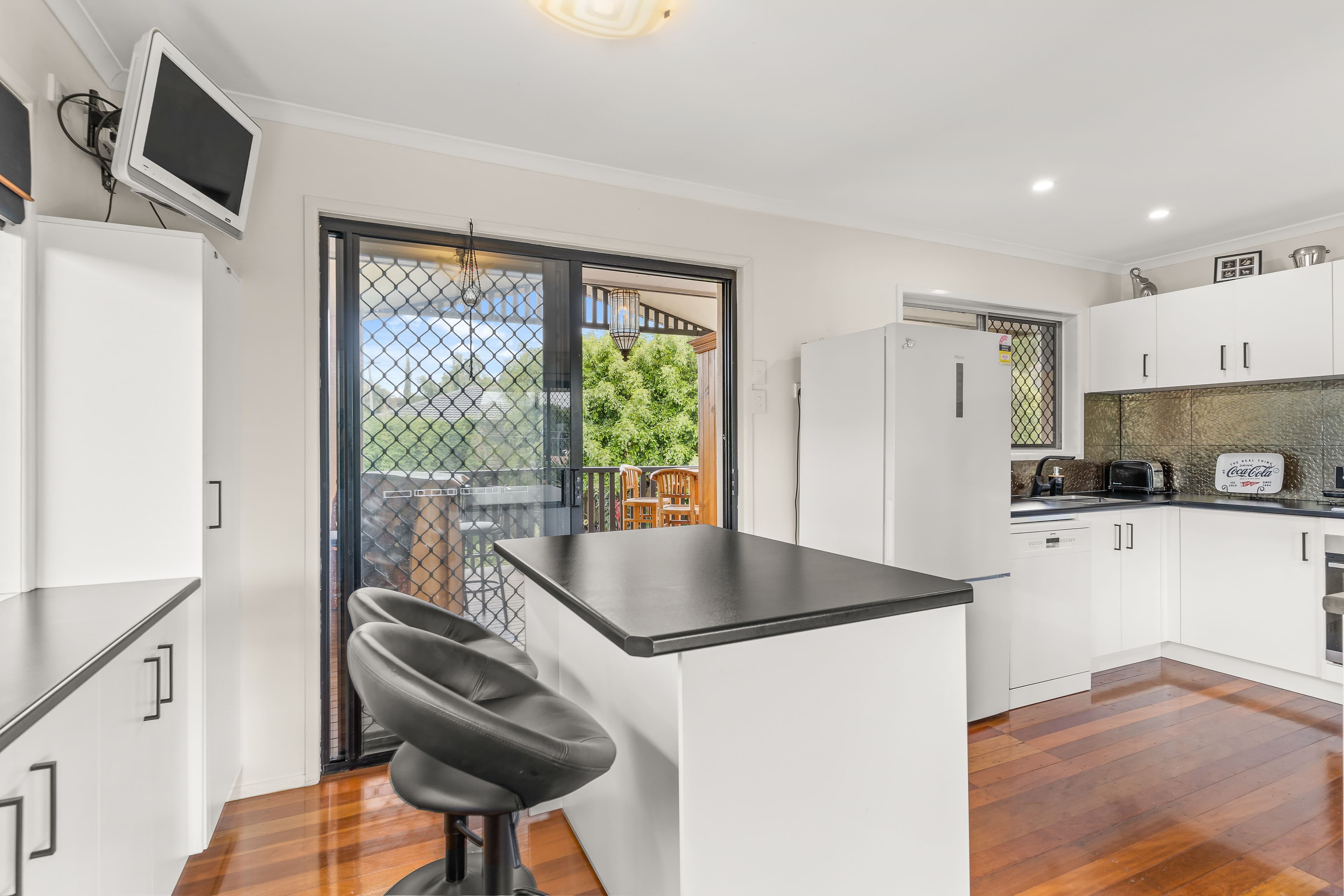 11 Belinda Crescent, Springwood QLD 4127, Springwood - Thumbnail 6
