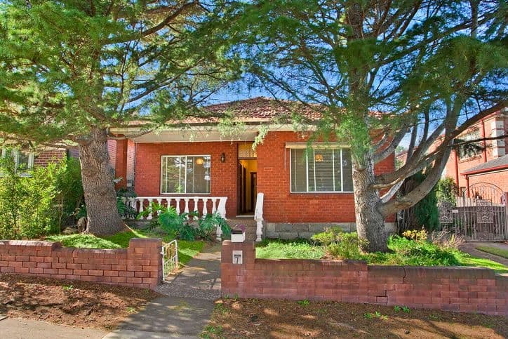 7 Kitchener Avenue, CONCORD NSW 2137, Concord - Thumbnail 4
