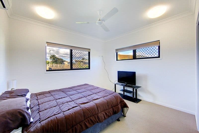 7 Frederick Street, OONOONBA QLD 4811, Oonoonba - Thumbnail 5