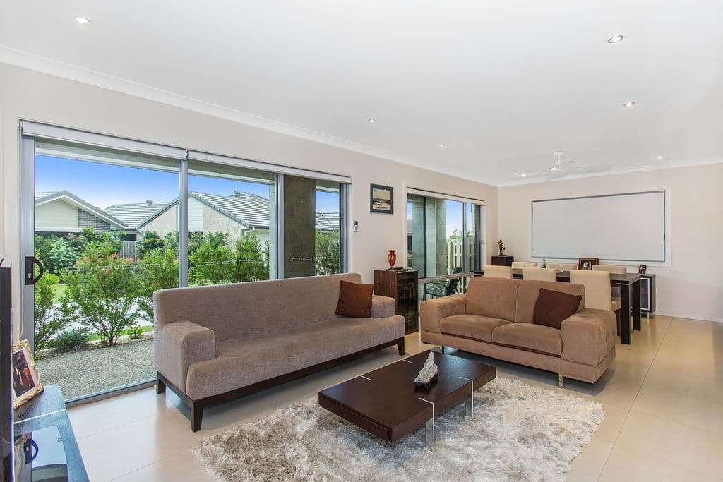 17 Darlington Drive, BANORA POINT NSW 2486, Banora Point - Thumbnail 2