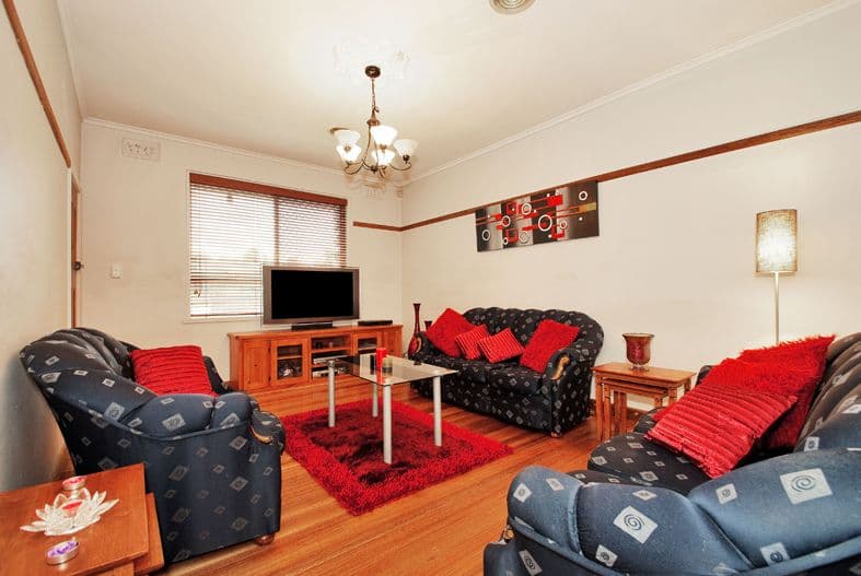 29 Connolly Avenue, COBURG VIC 3058, Coburg - Thumbnail 2