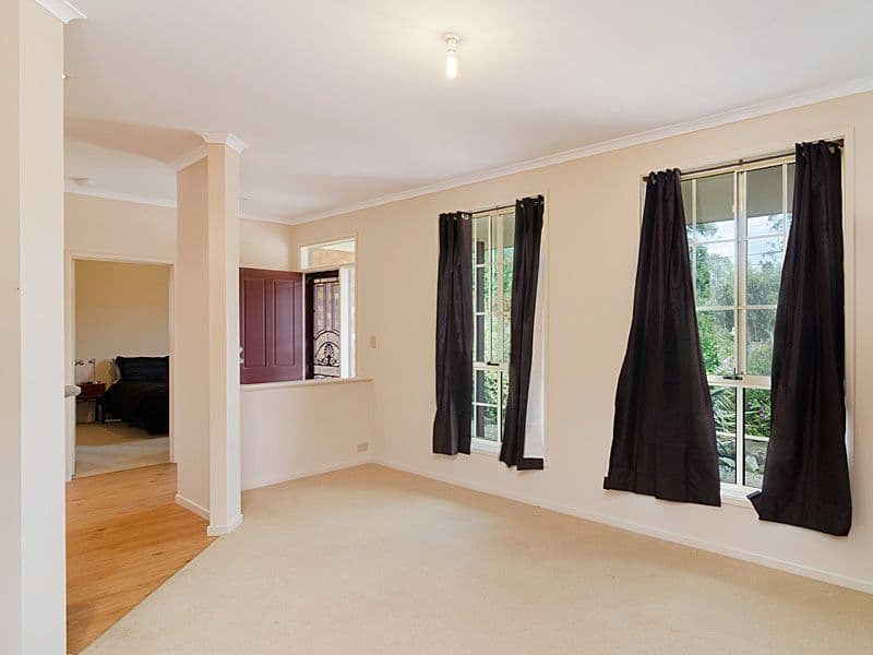 16 Coramba Street, Ocean Grove VIC 3226, Ocean Grove - Thumbnail 5