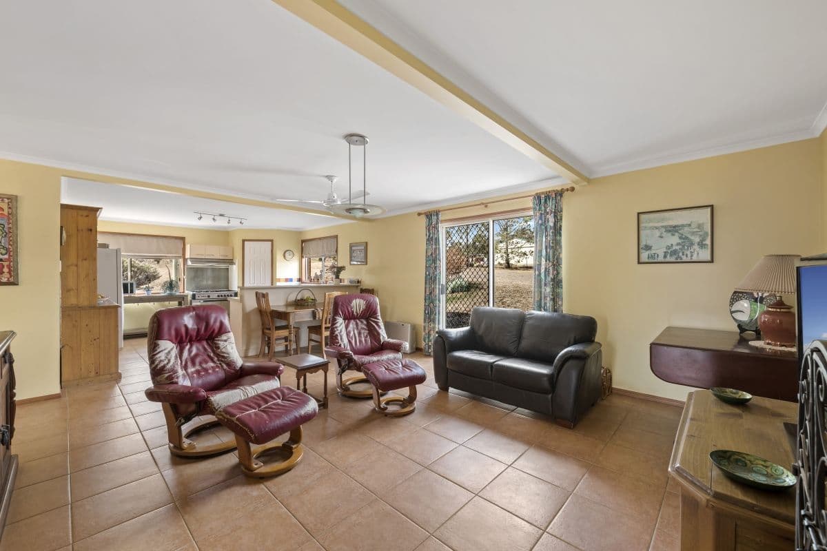 31 Spies Road, Meringandan QLD 4352, Meringandan - Thumbnail 6