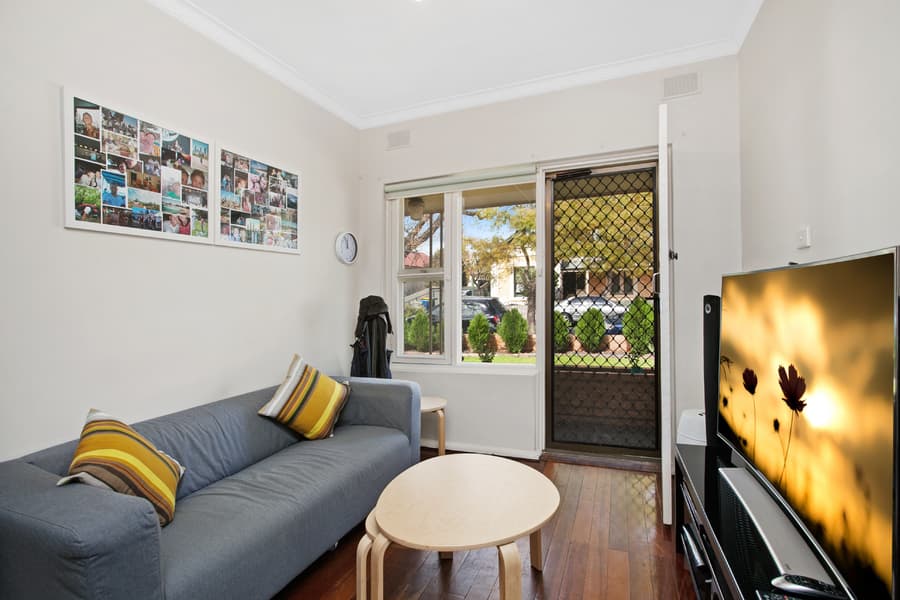 38 Fashoda Street, Hyde Park - Image 1