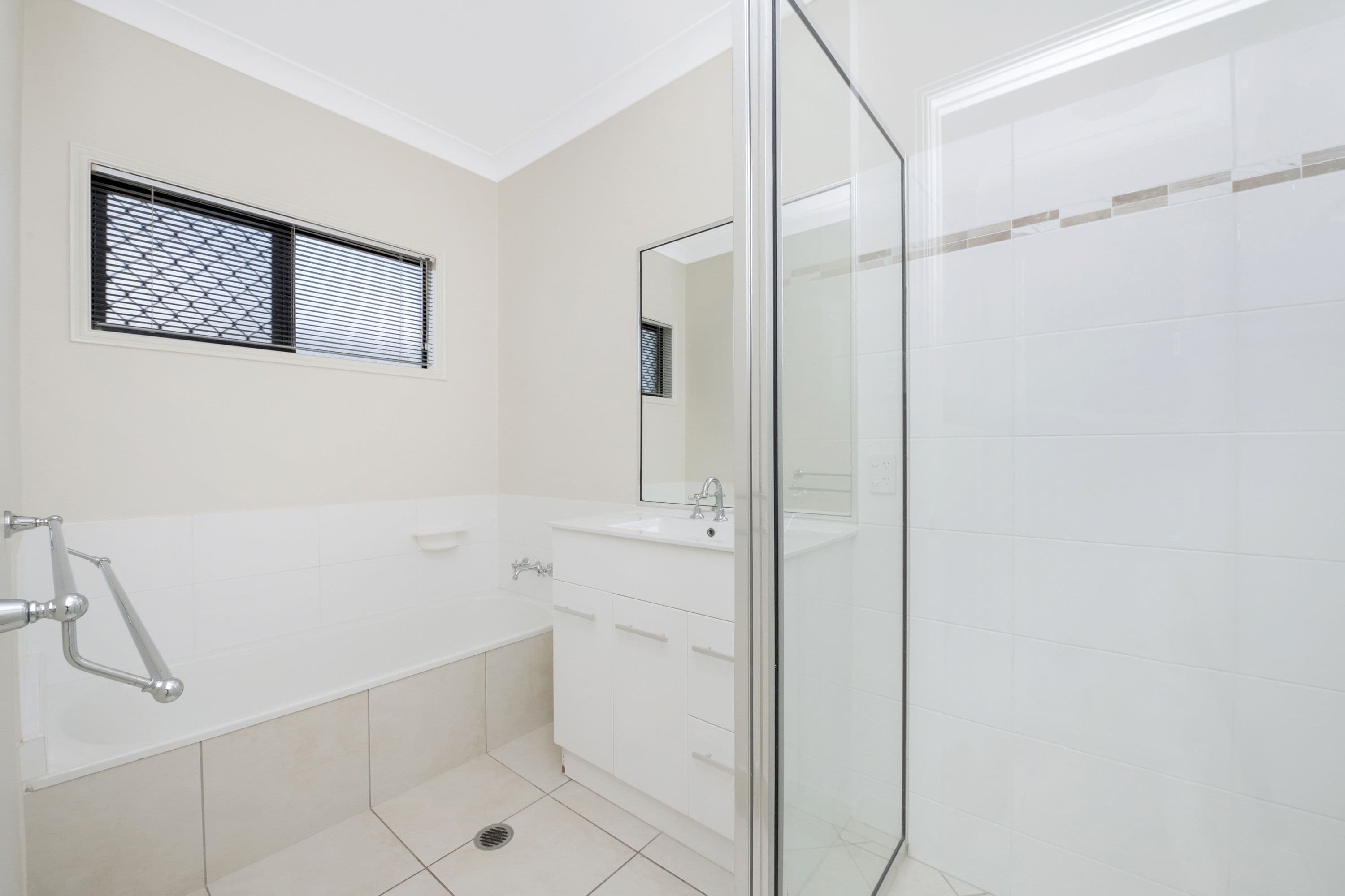 65 Derwent Circuit, Kelso QLD 4815, Kelso - Thumbnail 6