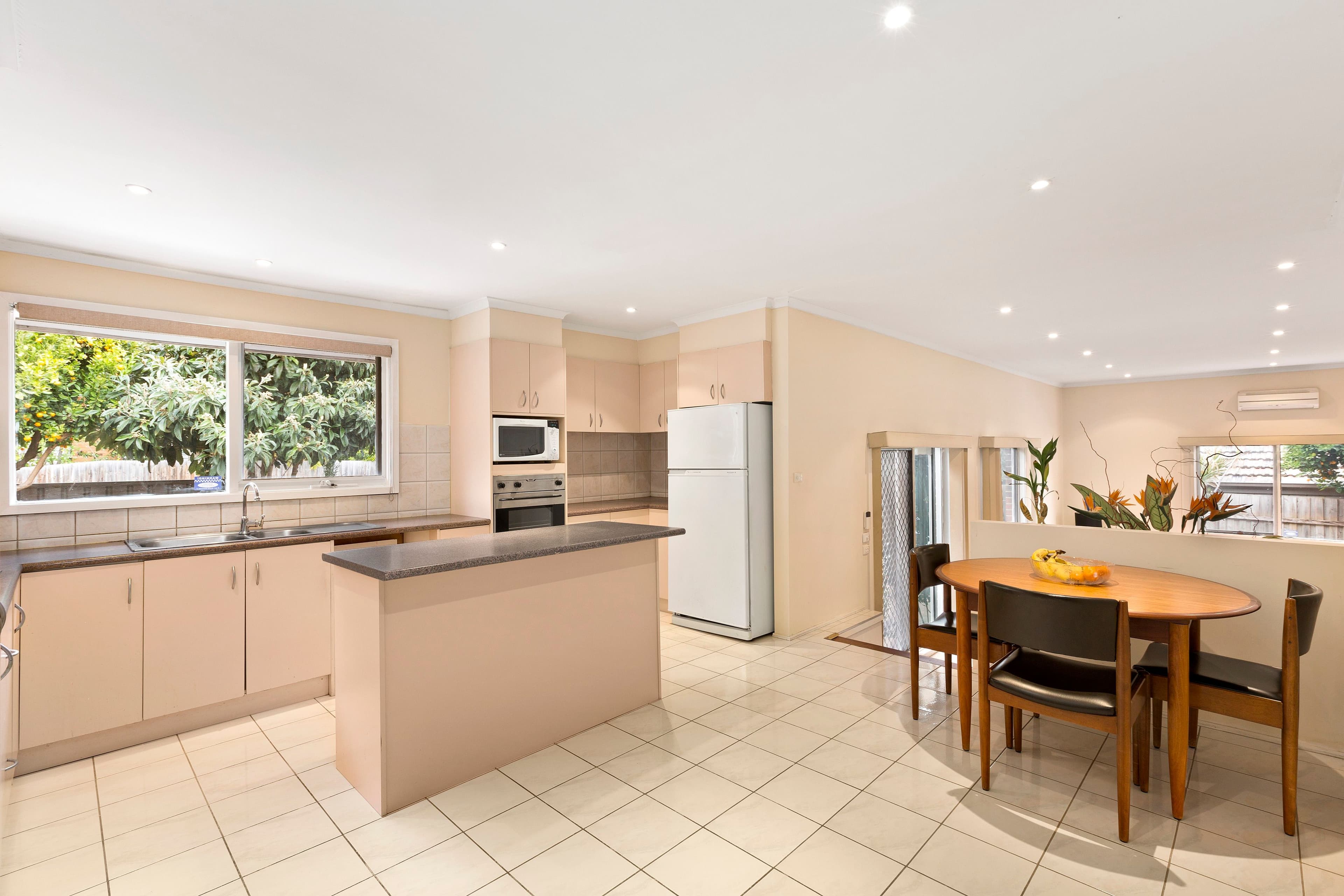 31 Aspinall Road, Box Hill North VIC 3129, Box Hill North - Thumbnail 3