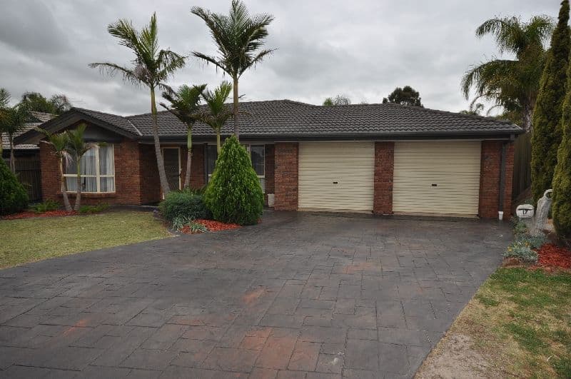 17 Heath Court, GULFVIEW HEIGHTS SA 5096, Gulfview Heights - Image 1