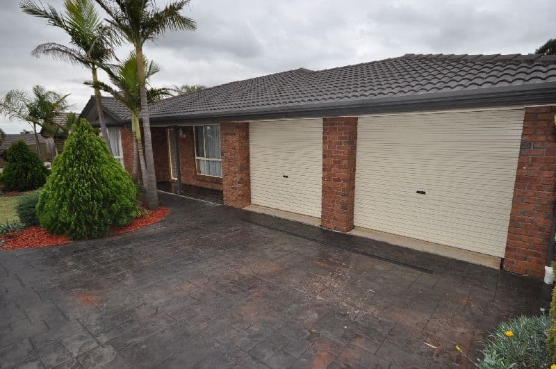 17 Heath Court, GULFVIEW HEIGHTS SA 5096, Gulfview Heights - Thumbnail 2