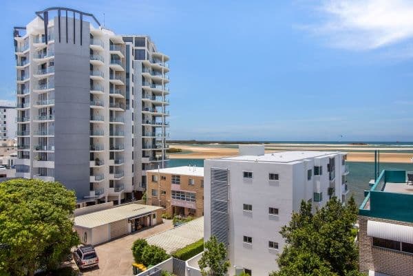 4 Duporth Avenue, Maroochydore QLD 4558, Maroochydore - Thumbnail 2