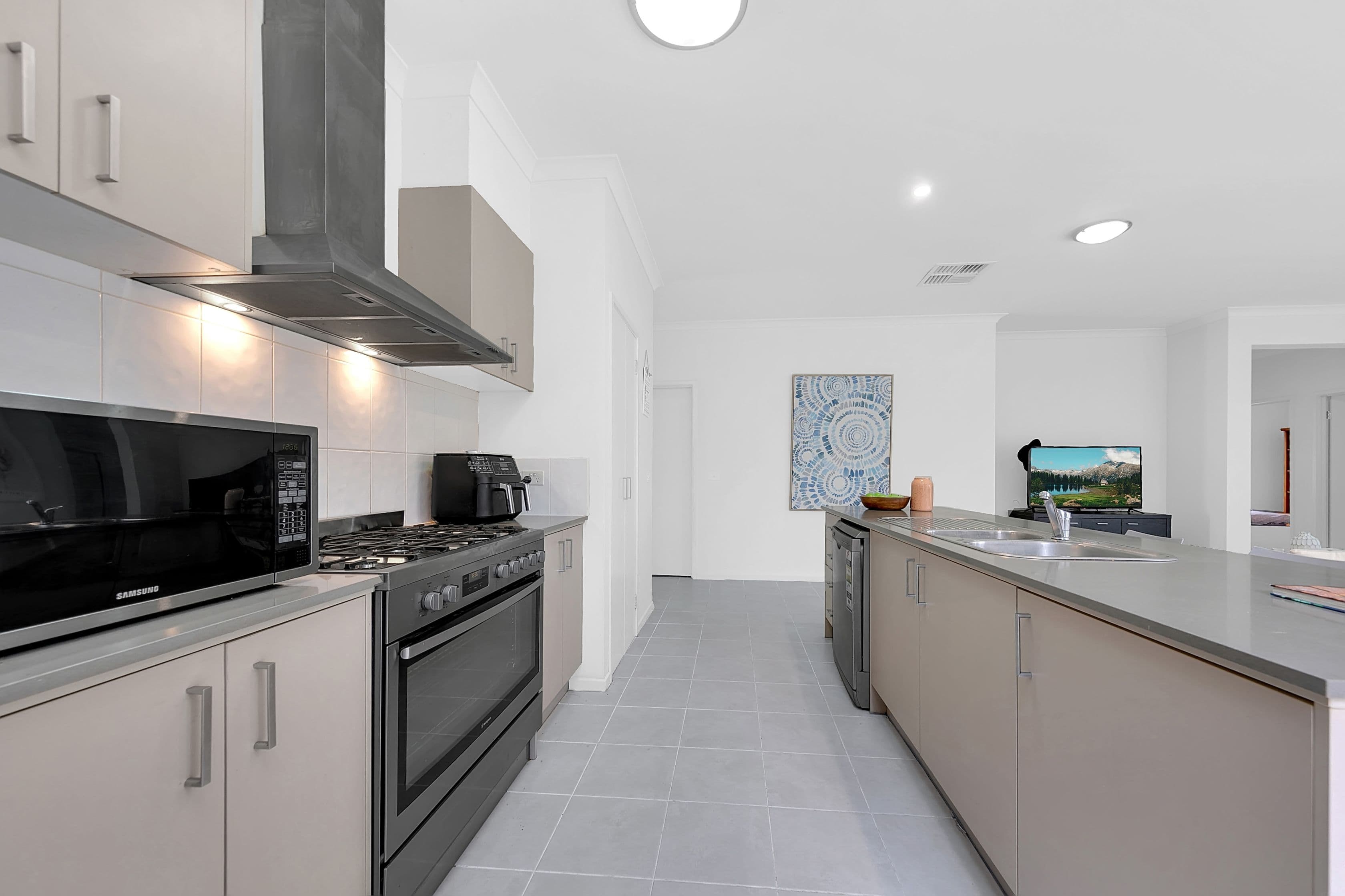 32 San Sisto Green, Mernda VIC 3754, Mernda - Thumbnail 8