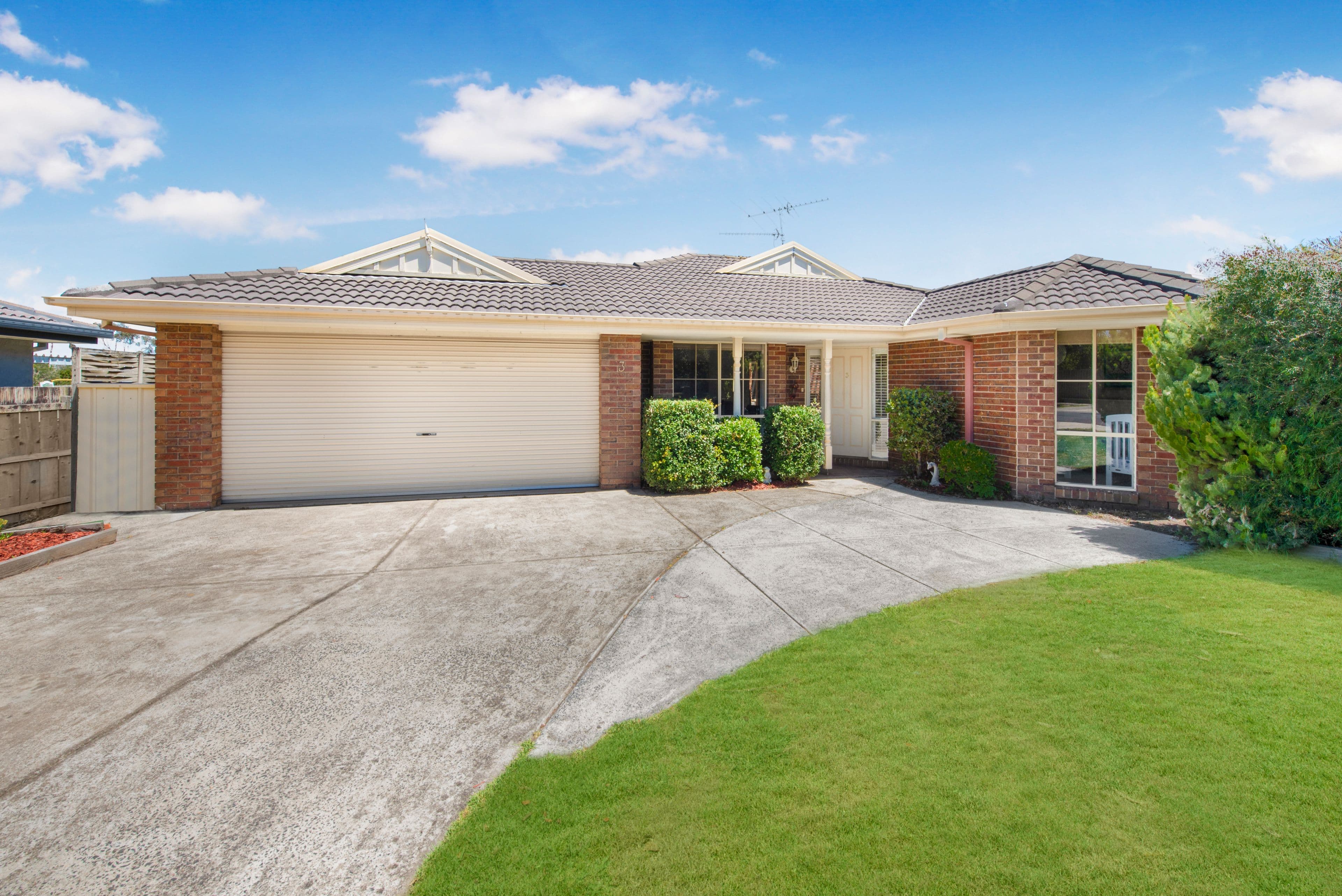 3 Claire Close, Pakenham VIC 3810, Pakenham - Image 1