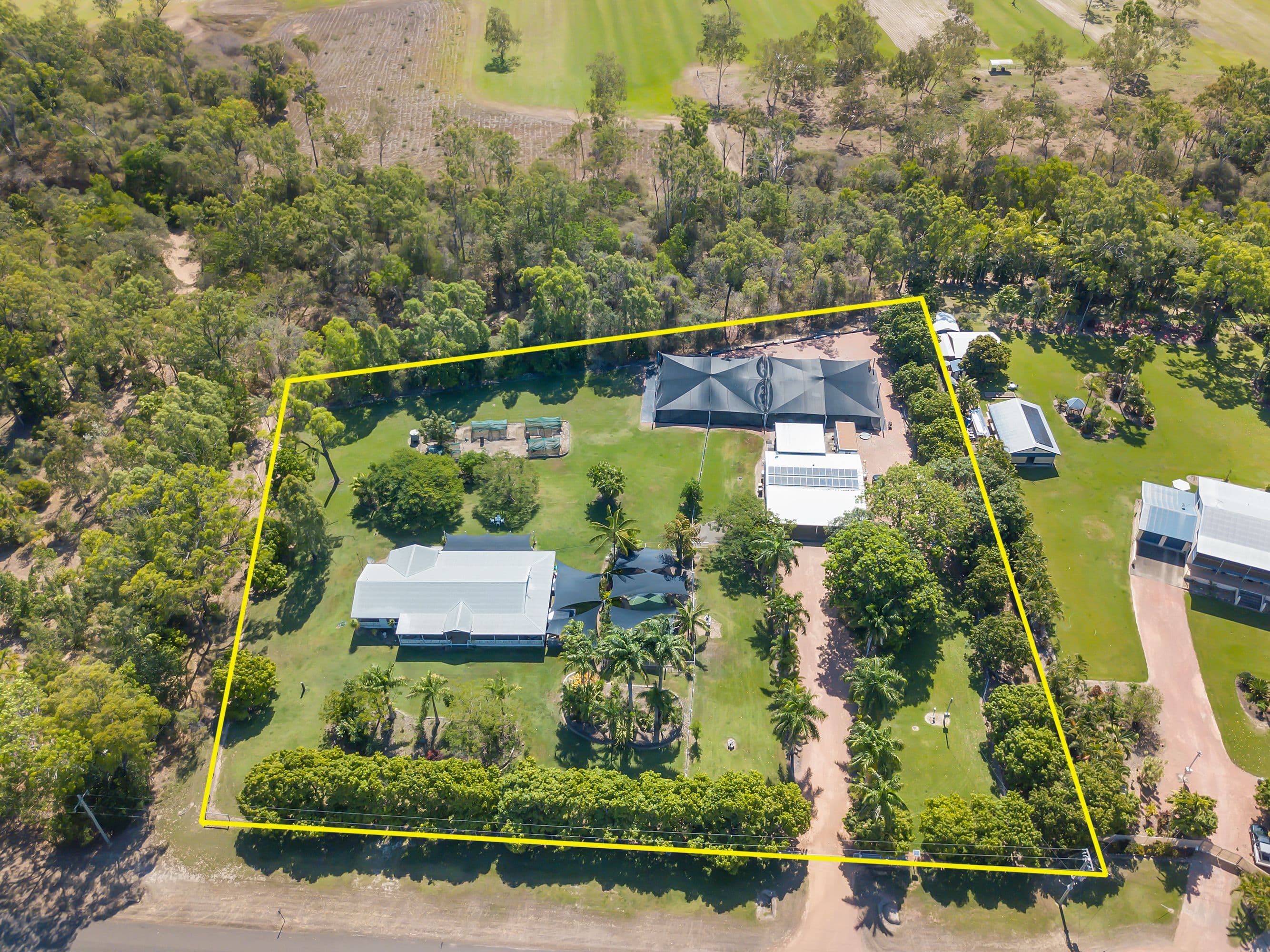 8 Palamino Place, Kelso QLD 4815, Kelso - Thumbnail 3