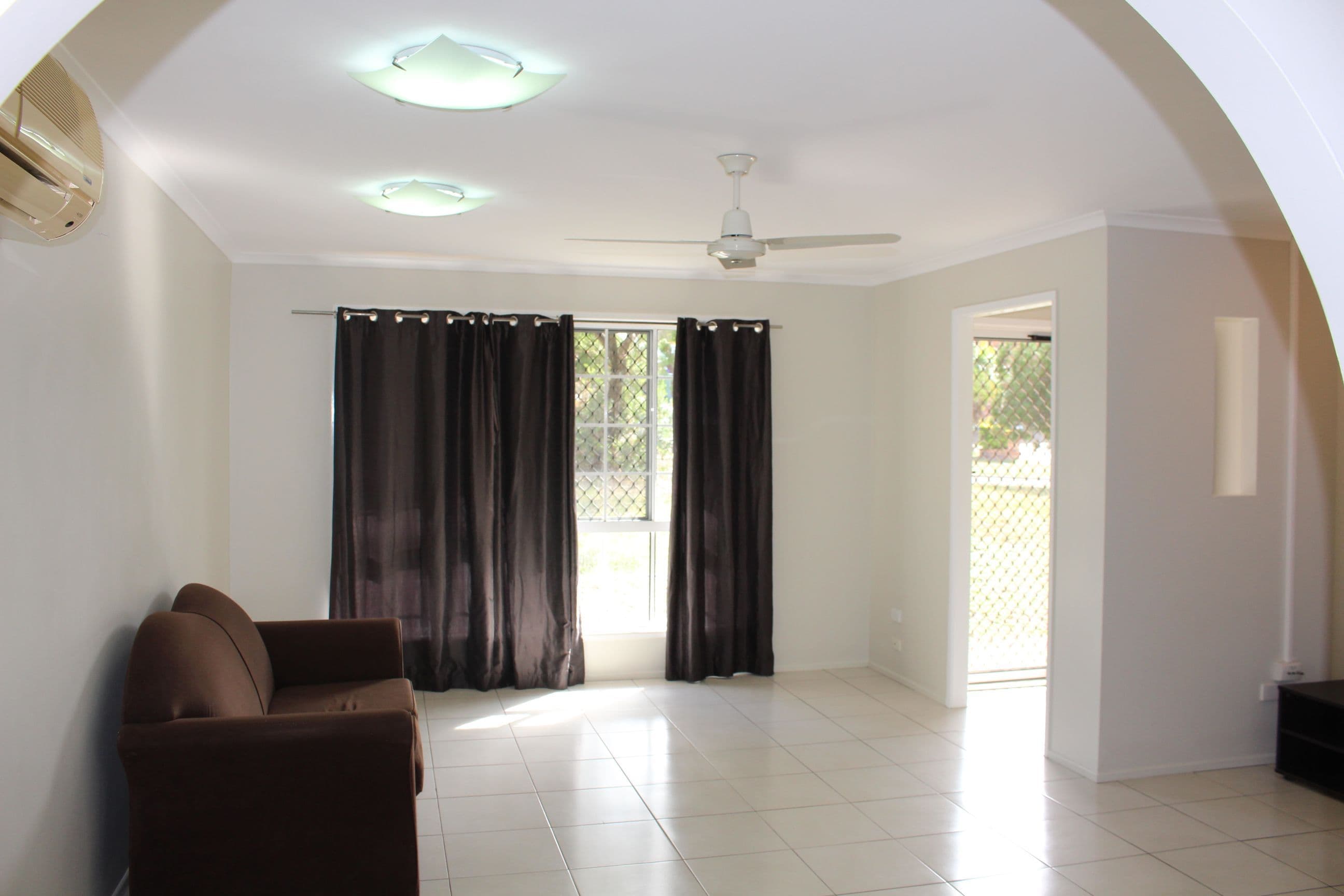 24 Bingera Street, Clinton QLD 4680, Clinton - Thumbnail 7