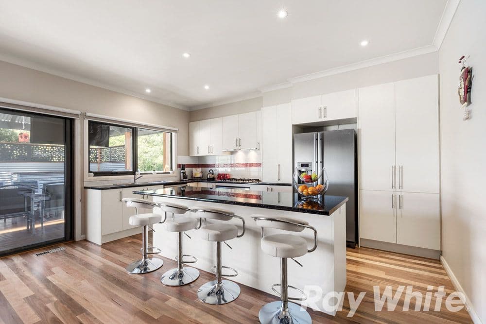 15A Dunoon Street, Mooroolbark VIC 3138, Mooroolbark - Thumbnail 3