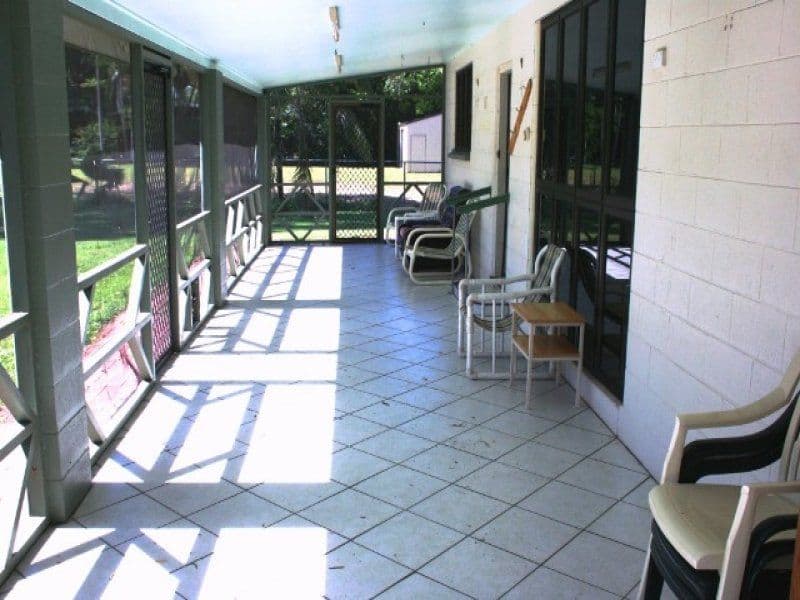 17 Empress Drive, CUNGULLA QLD 4816, Cungulla - Thumbnail 6