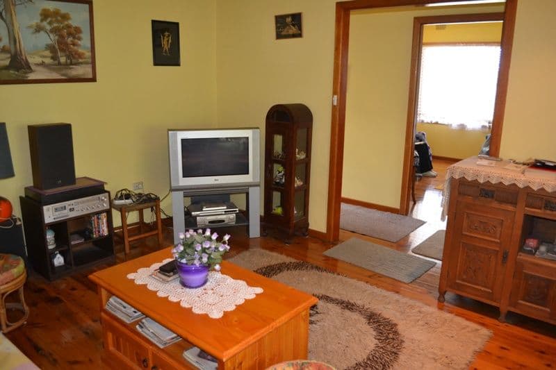 65 Denise Street, LAKE HEIGHTS NSW 2502, Lake Heights - Thumbnail 2