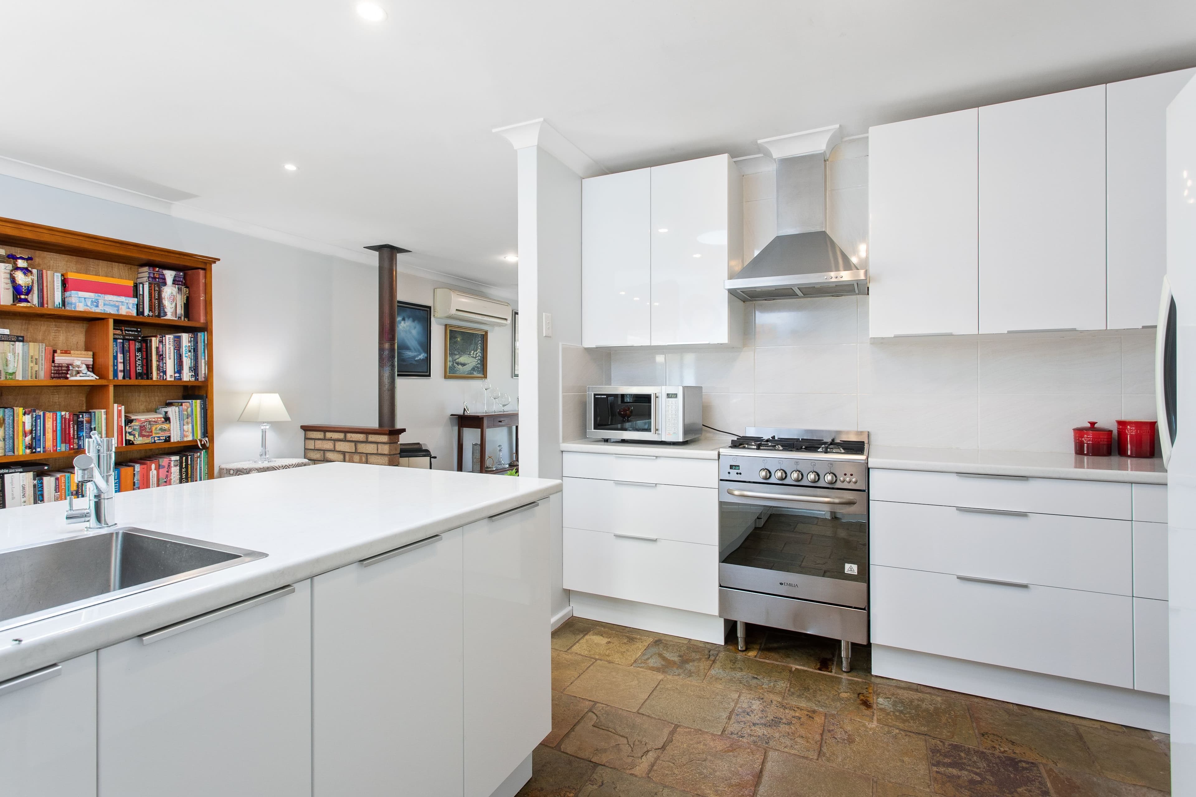 3 Hopkinson Way, Wilson WA 6107, Wilson - Thumbnail 8