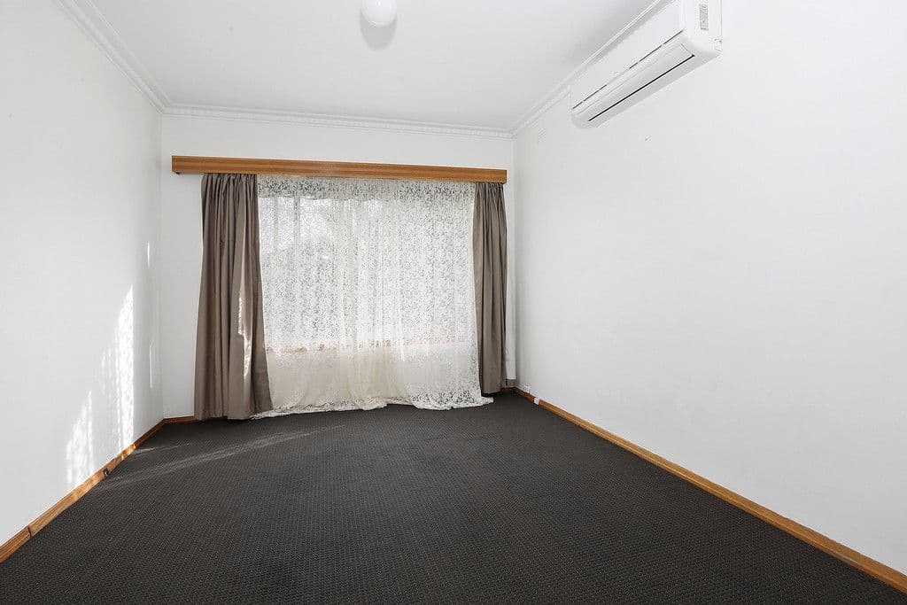 12 Walsgott Street, North Geelong VIC 3215, North Geelong - Thumbnail 3