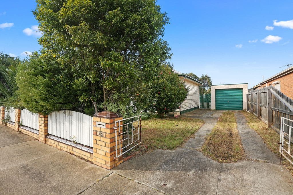 12 Walsgott Street, North Geelong VIC 3215, North Geelong - Thumbnail 8