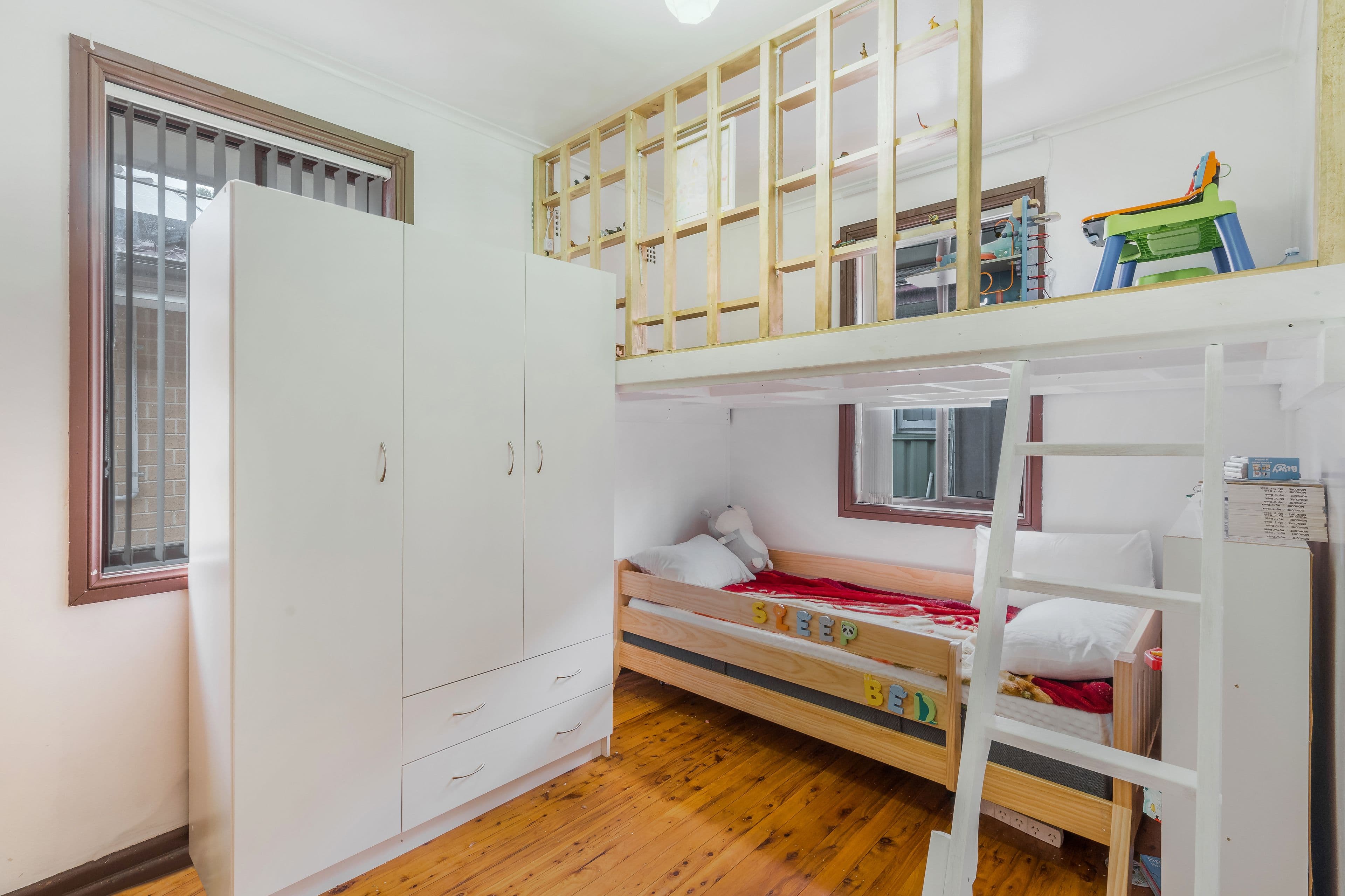 18 Heckenberg Avenue, Busby NSW 2168, Busby - Thumbnail 7