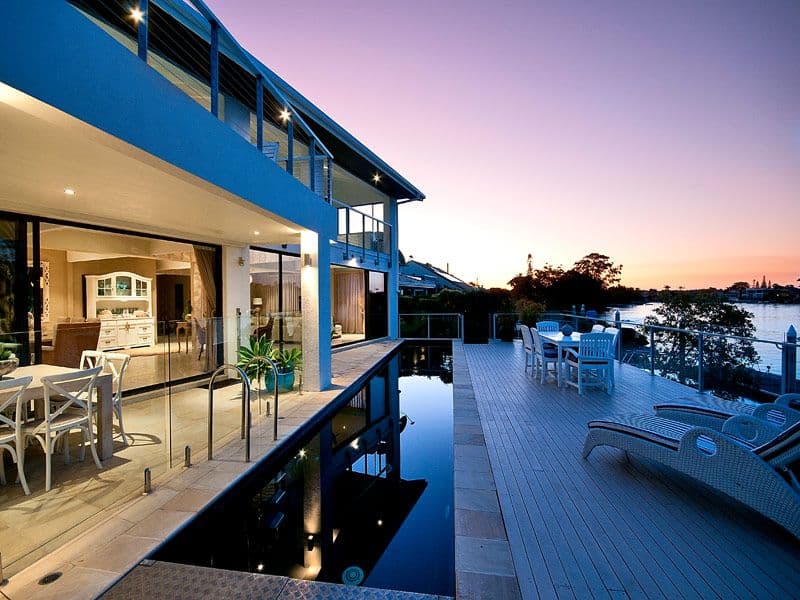 37 Conifer Crescent, BROADBEACH WATERS QLD 4218, Broadbeach Waters - Thumbnail 3