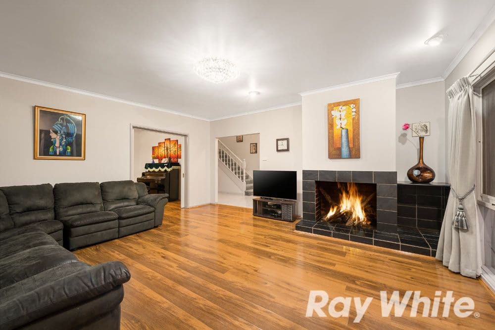 16 Daffodil Road, Boronia VIC 3155, Boronia - Thumbnail 2