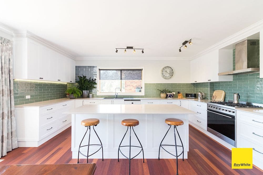 22 John Dwyer Crescent, Bungendore - Thumbnail 3