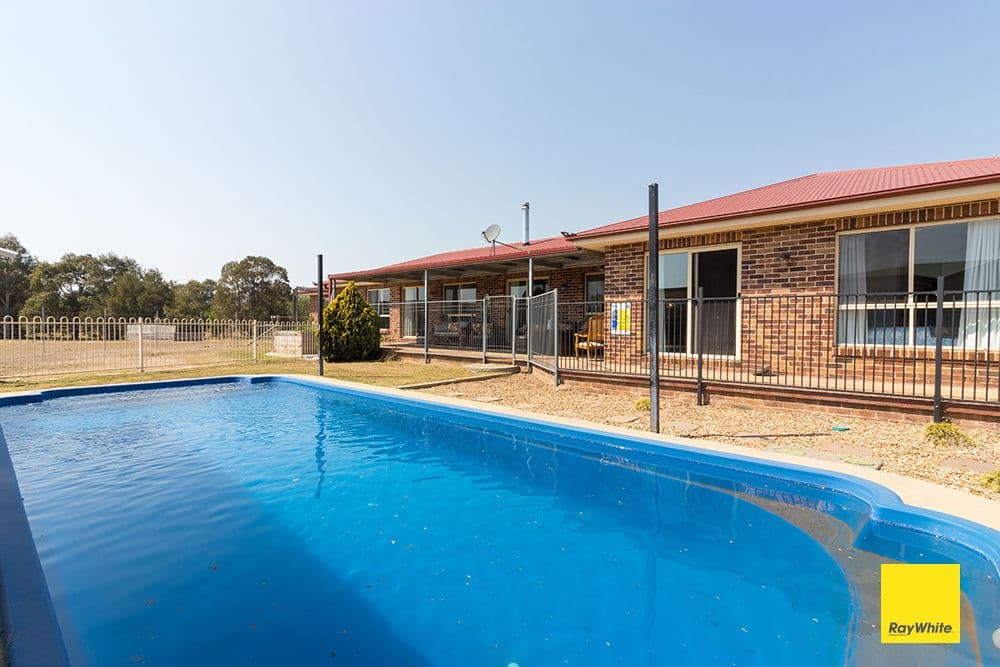 22 John Dwyer Crescent, Bungendore - Thumbnail 6