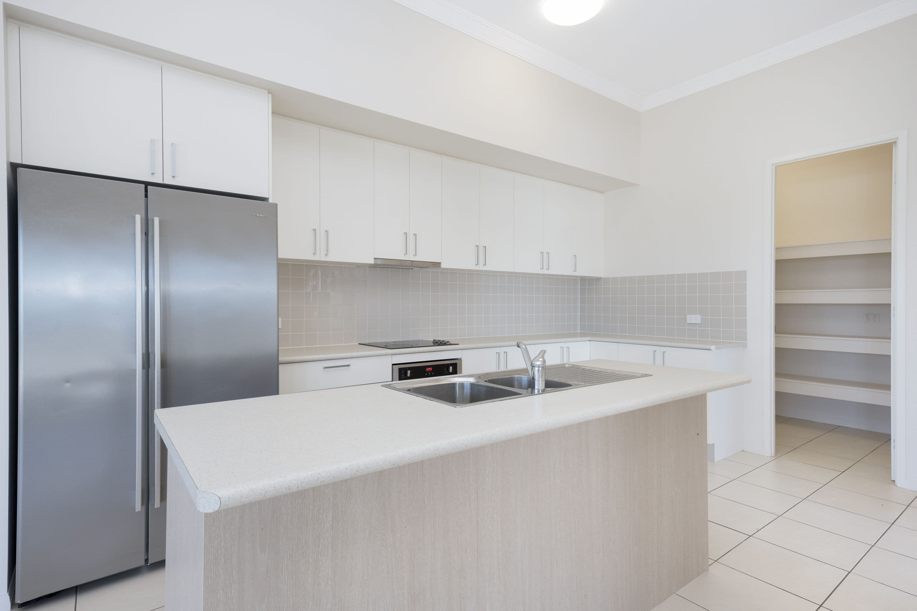 4 Moondani Close, Douglas QLD 4814, Douglas - Thumbnail 4