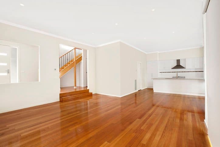 29 Leslie Street, DONVALE VIC 3111, Donvale - Thumbnail 2