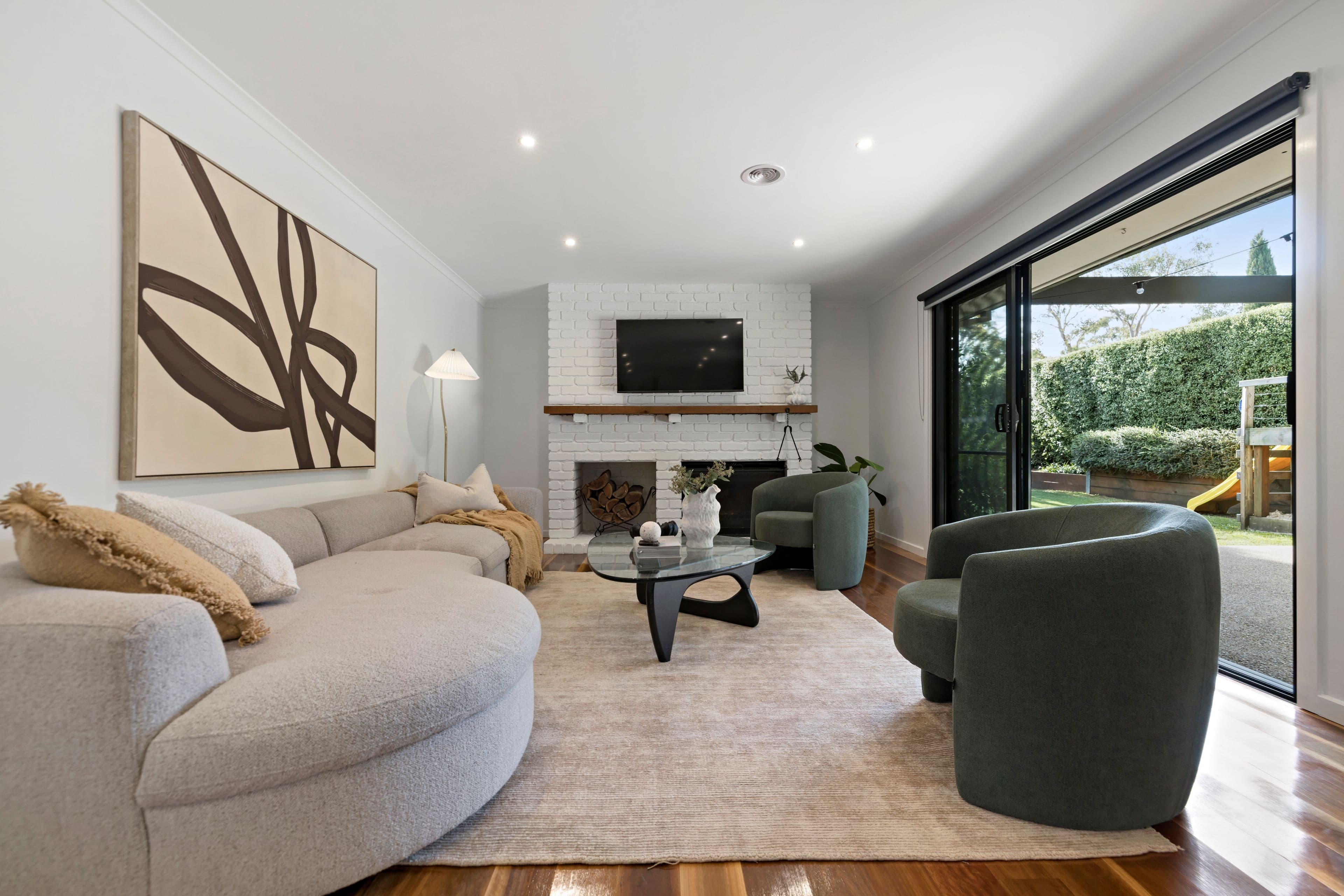 57 Trefoil Street, Ferntree Gully VIC 3156, Ferntree Gully - Thumbnail 2