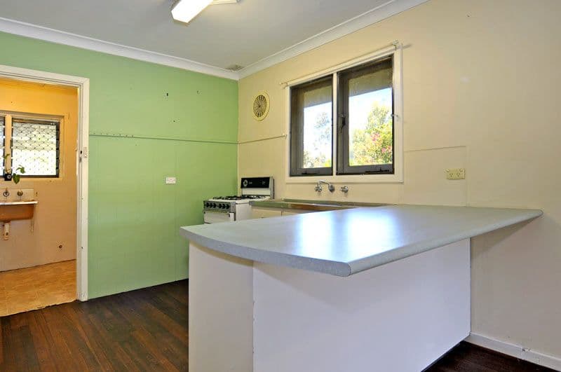 12 Sturtridge Road, LOCKRIDGE WA 6054, Lockridge - Thumbnail 6